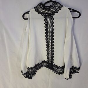 NWT Women's Large White & Black Lace Trim Long Sleeve Victorian Blouse